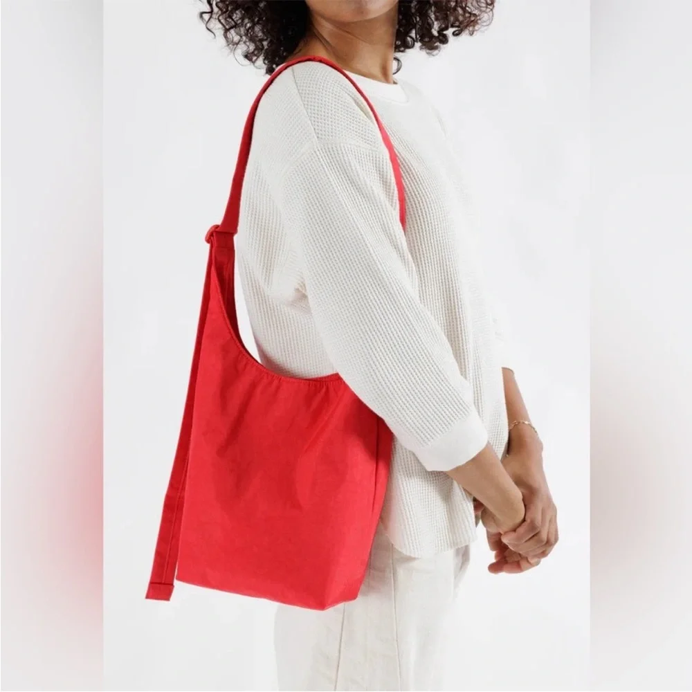 BAGGU Small Nylon Sling Bag in Candy Apple Red - Picture 7 of 8